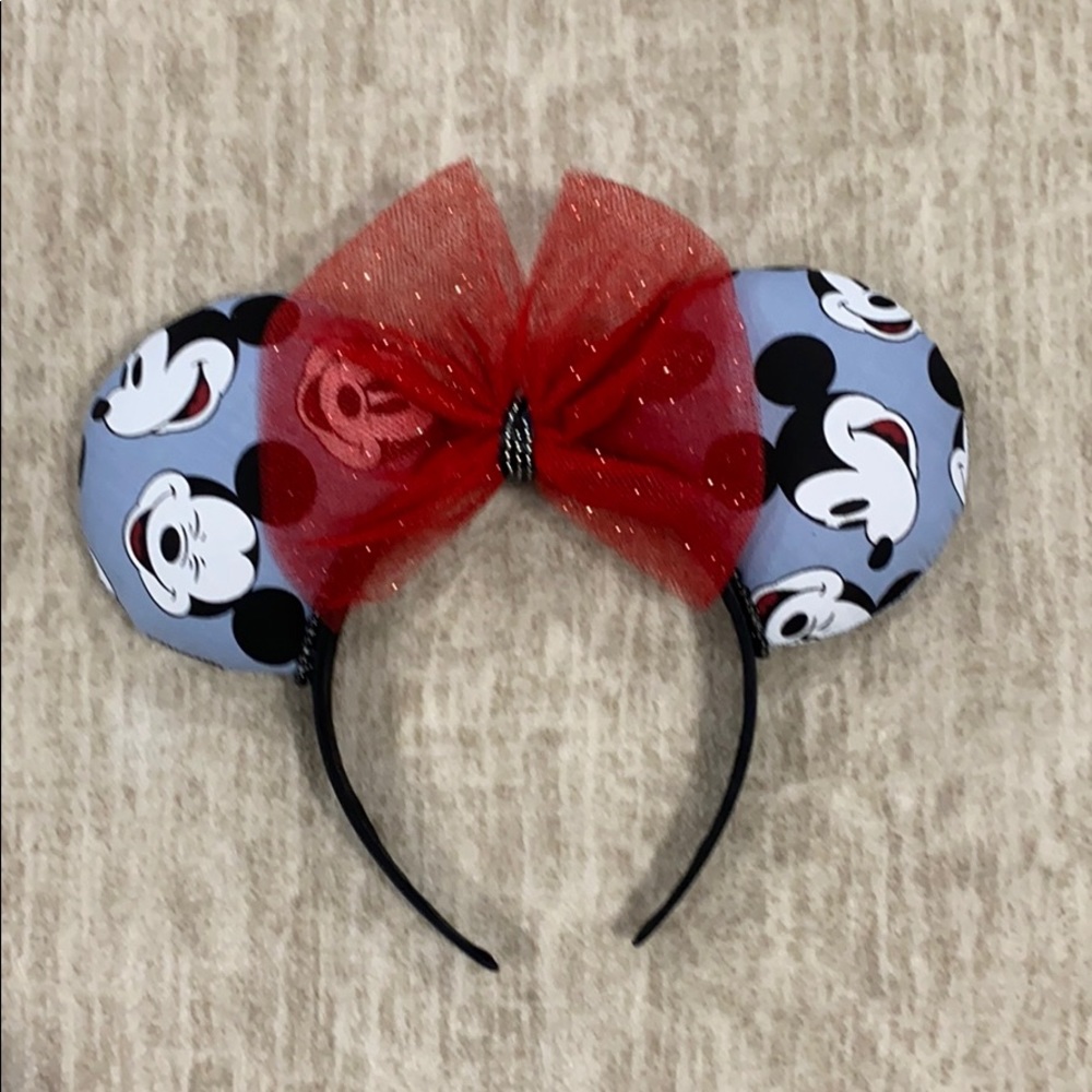 Classic Mickey Minnie Mouse ear headband